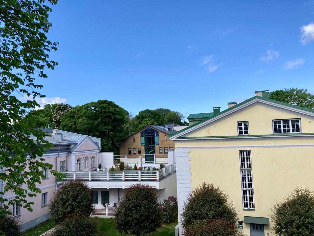 Tatari 32 Rooftop Talin Exterior foto